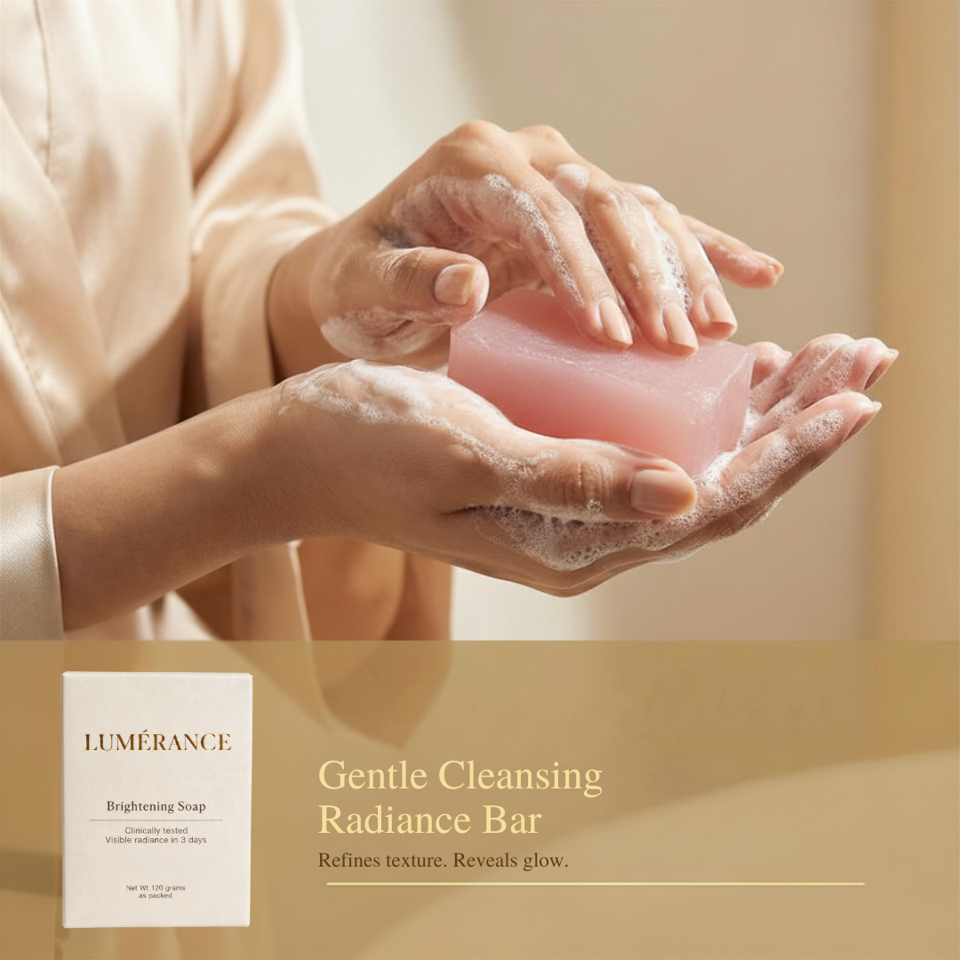 Hands with soft lather using Lumérance Brightening Radiance Bar